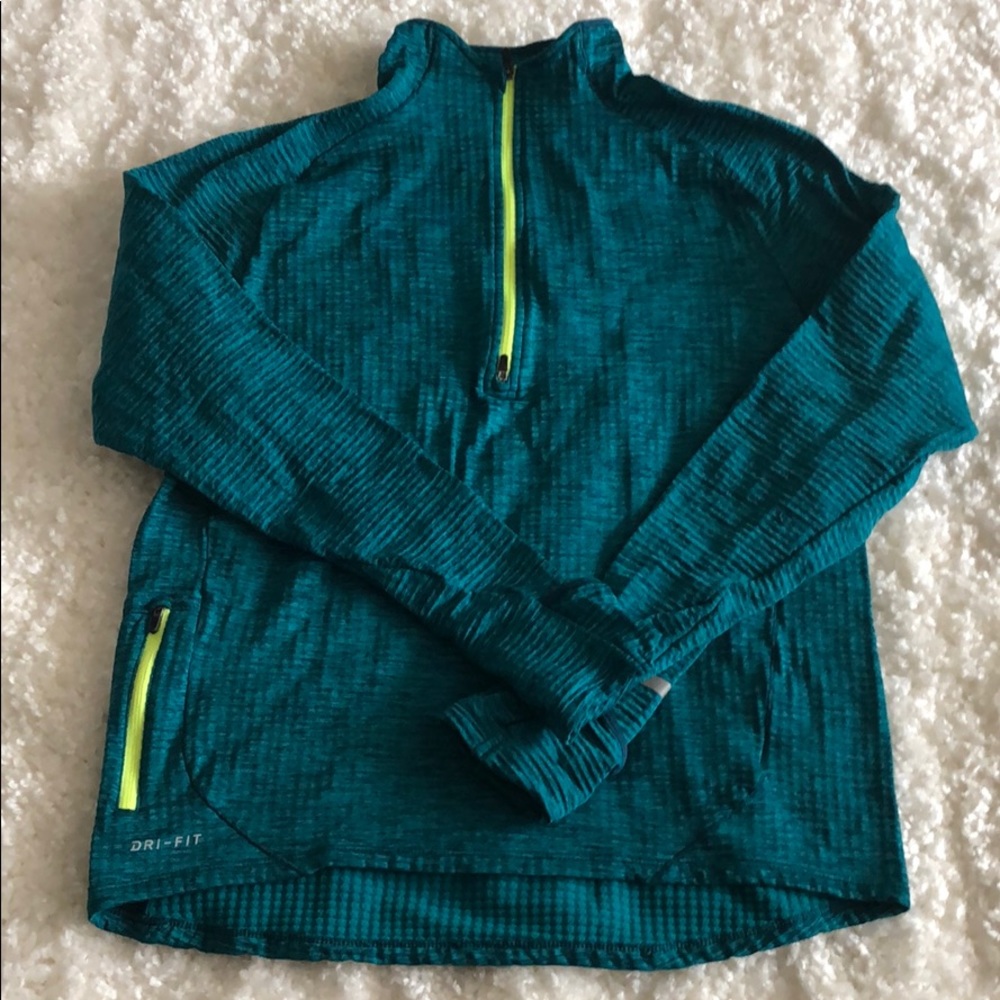 Nike Pullover